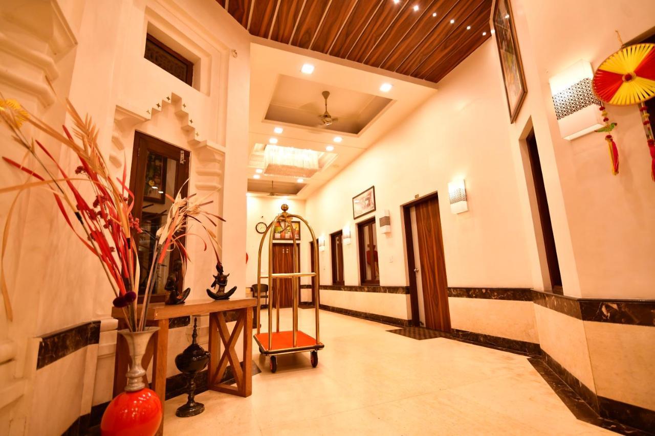 Kamay The Kohinoor Palace - A Heritage Hotel Faizabad Exterior photo